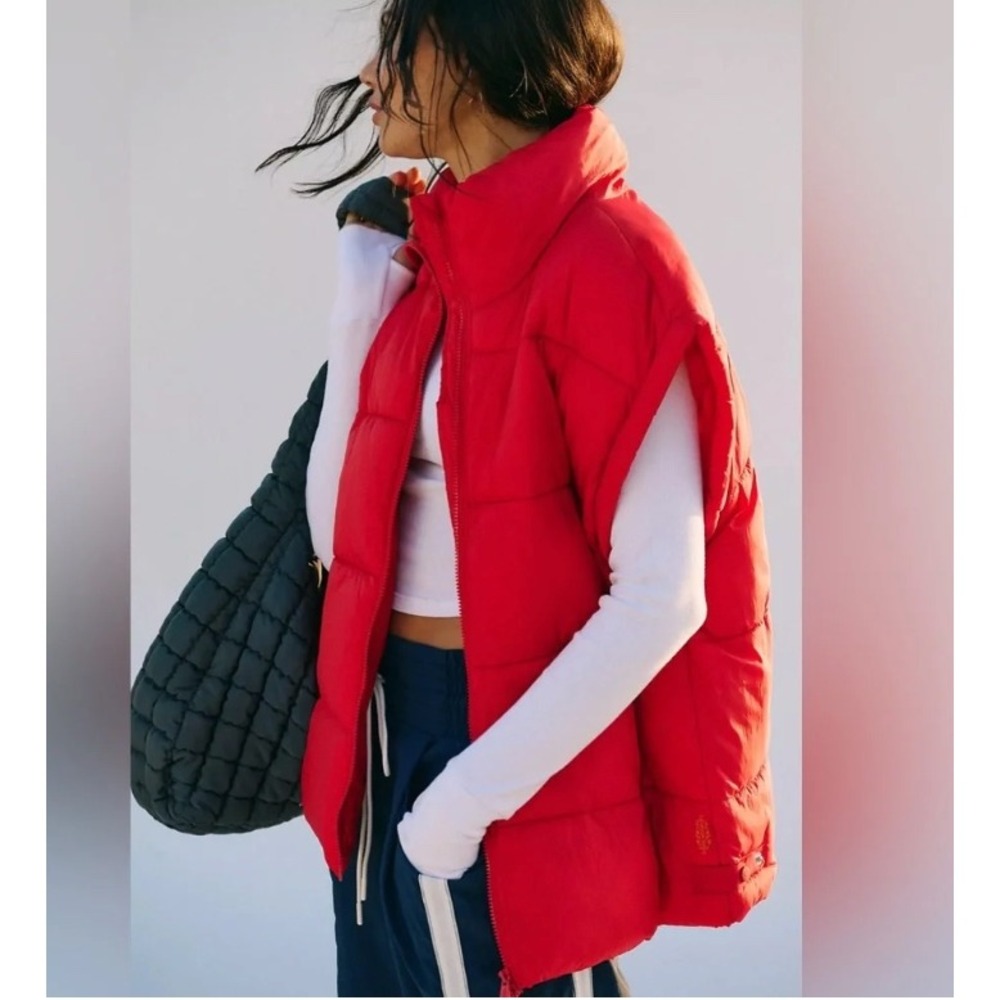 FP Movement In A Bubble Oversized Puffer Vest Red Small